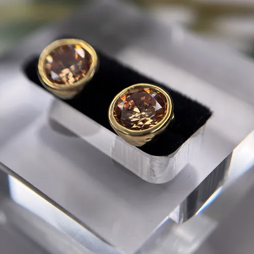 Cercei rotunzi din argint placat cu aur si cubic zirconia 11-1-i39382