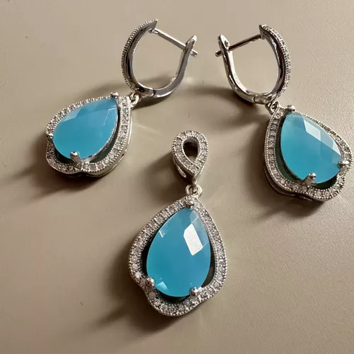 Set din argint cu aspect de aur alb cu zirconia bleu: cercei si pandantiv 15-1-i35175B